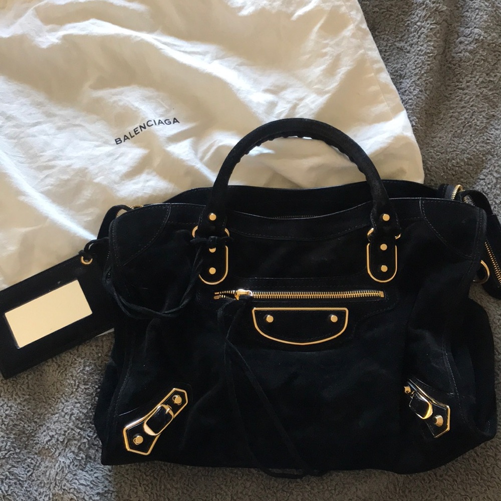 SOLD ON DEPOP - Black suede balenciaga city bag